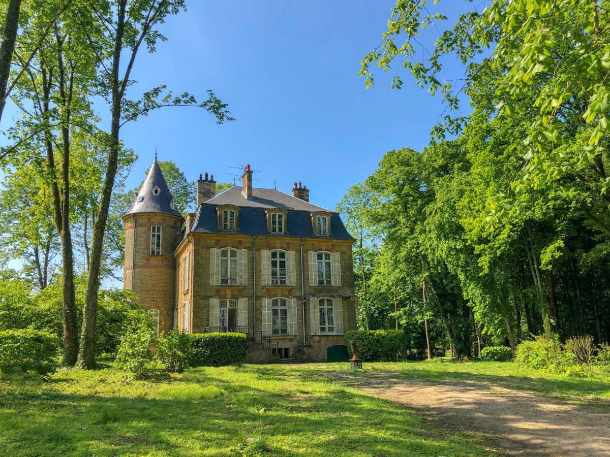 Private Castle With Park - Chateau Guillermo La Moncelle Eksteriør billede