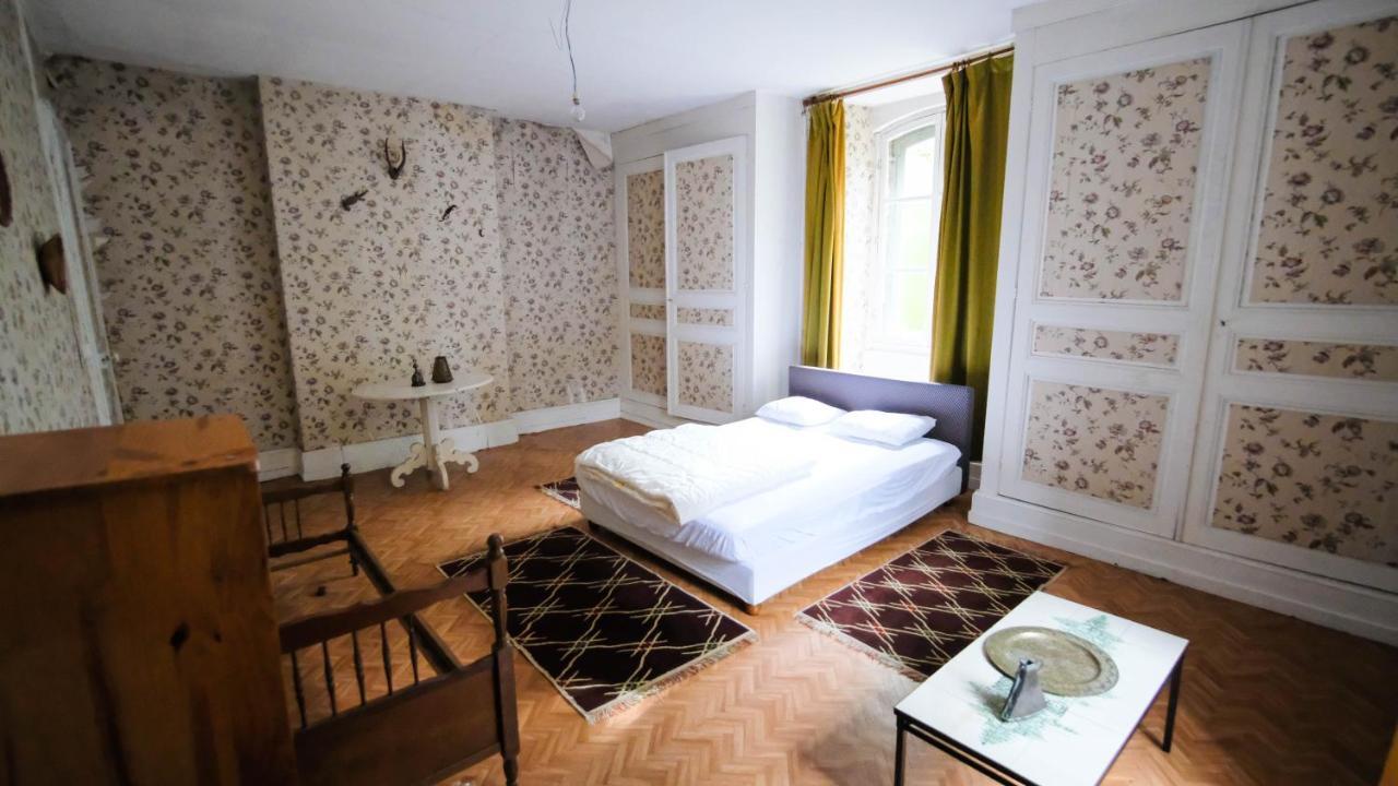 Private Castle With Park - Chateau Guillermo La Moncelle Eksteriør billede