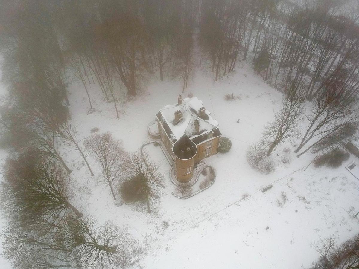 Private Castle With Park - Chateau Guillermo La Moncelle Eksteriør billede