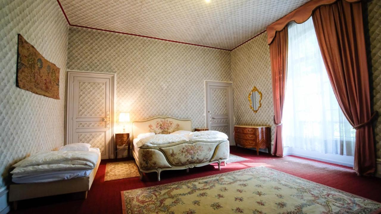 Private Castle With Park - Chateau Guillermo La Moncelle Eksteriør billede